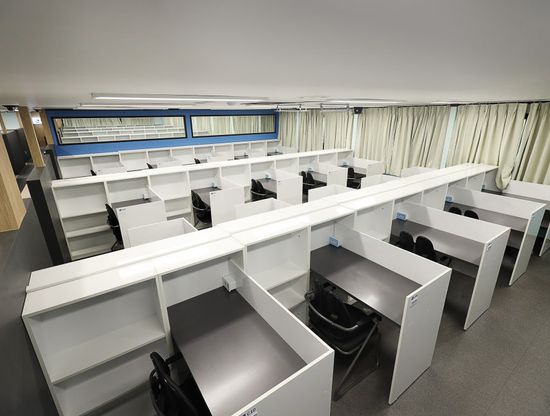 에듀셀파 남학생캠퍼스 자습실