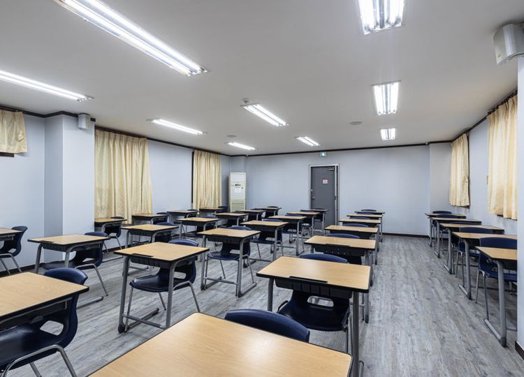 에듀셀파 여학생캠퍼 모의고사실