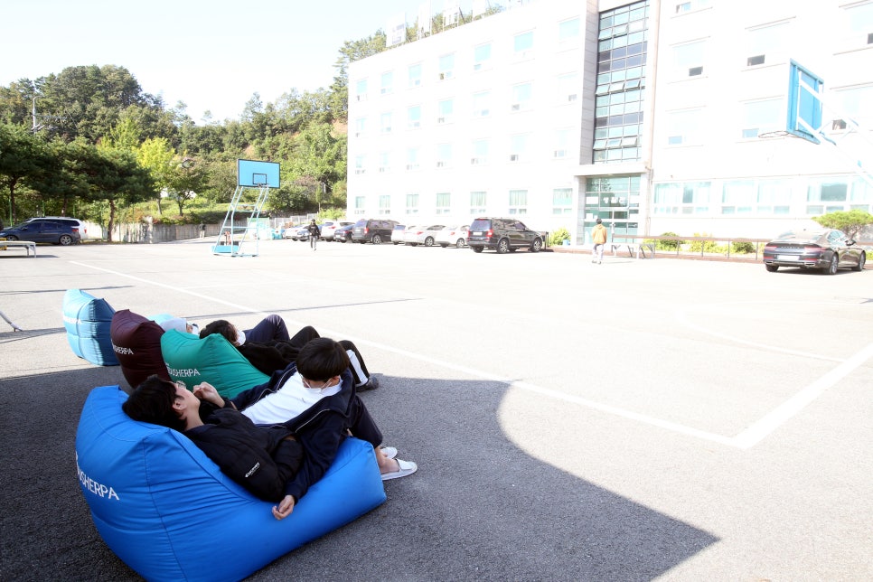 에듀셀파 남학생 기숙학원 휴게시