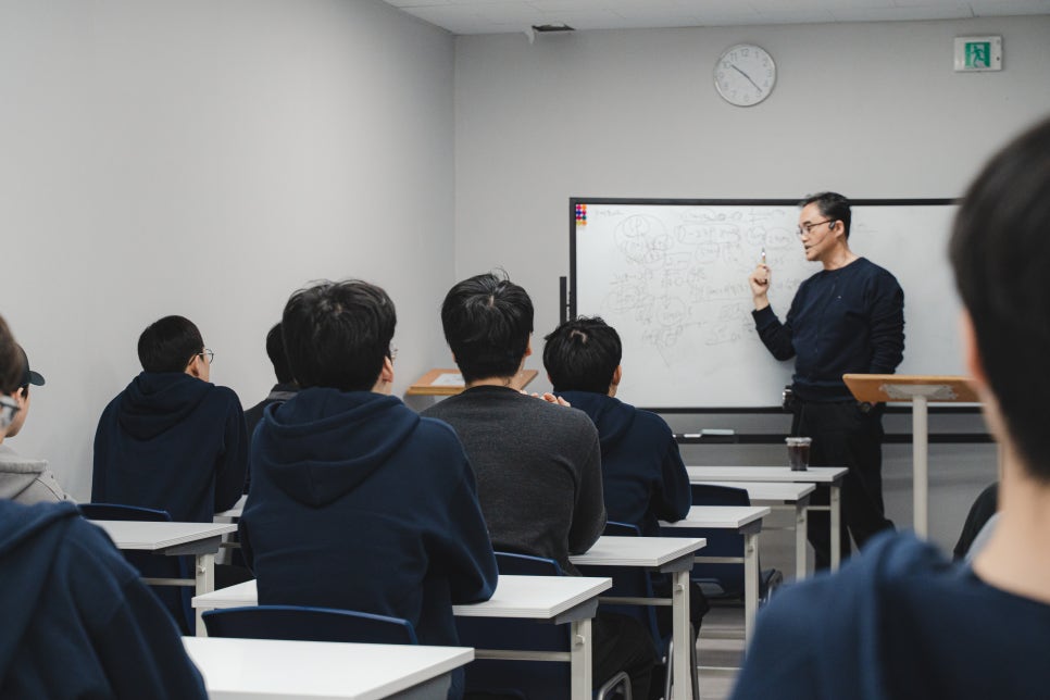 에듀셀파 남학생 기숙학원 강실