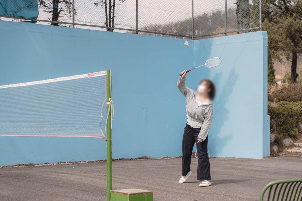 에듀셀파 여학생 기숙학원 배드민턴장