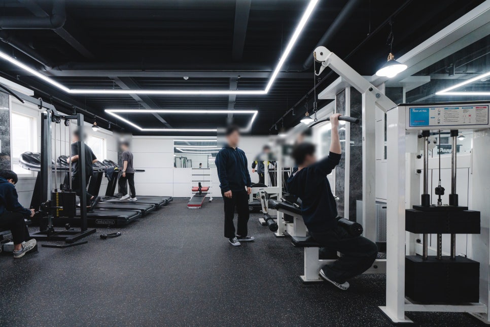 에듀셀파 남학생캠퍼스 헬스장