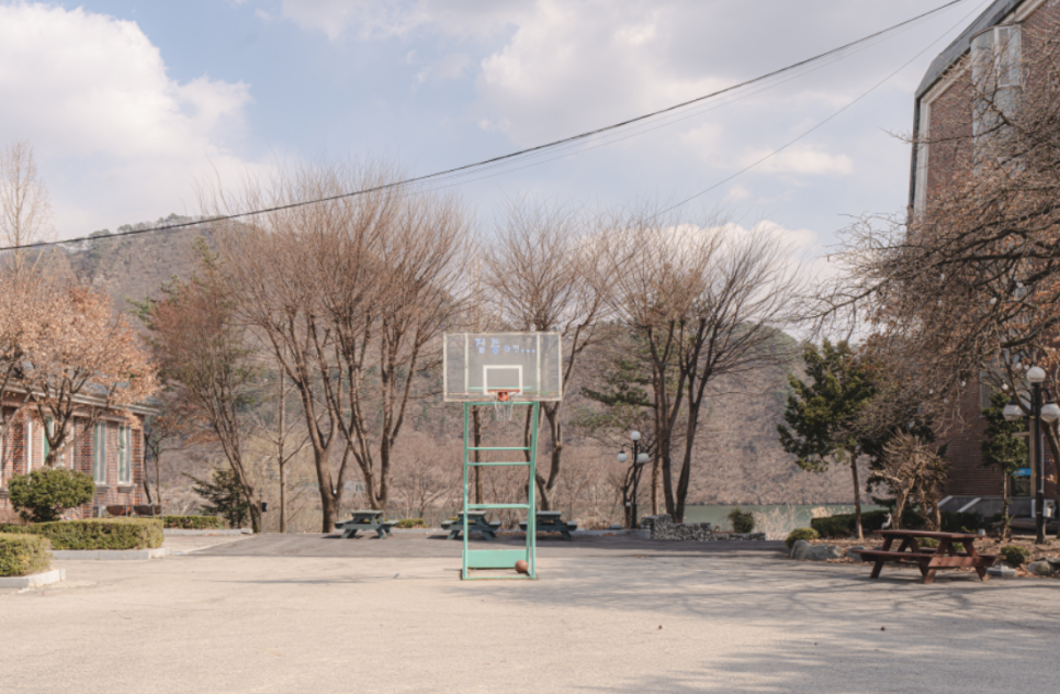 에듀셀파 여학생 기숙학원 농구장