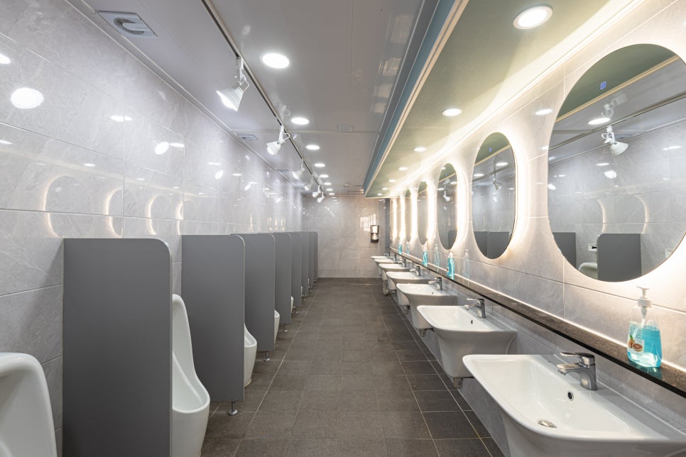 에듀셀파 남학생 기숙학원 화장실