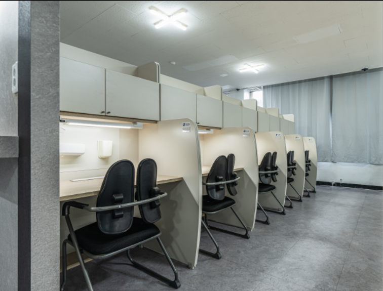 에듀셀파 여학생 기숙학원 학습실