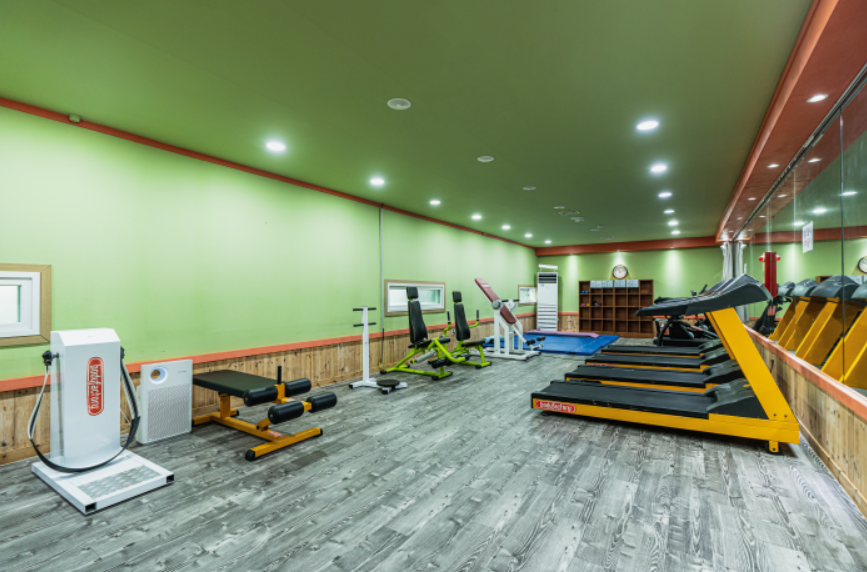 에듀셀파 여학생 기숙학원 헬스장