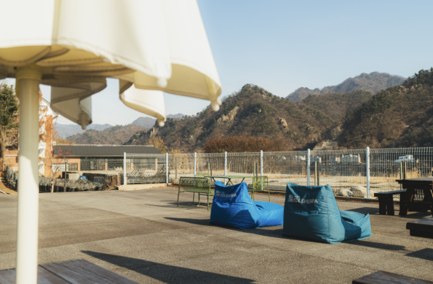 에듀셀파 여학생 기숙학원 야외시설