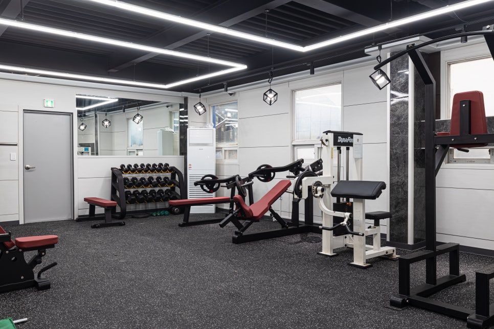 에듀셀파 남학생 기숙학원 헬스장